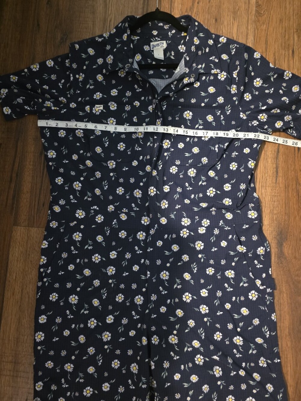 Duluth Daisy Women's Heirloom Gardening 7" Short Coveralls Size L - Picture 2 of 5